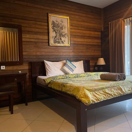 Shipwreck Point Inn Lembongan Exterior photo